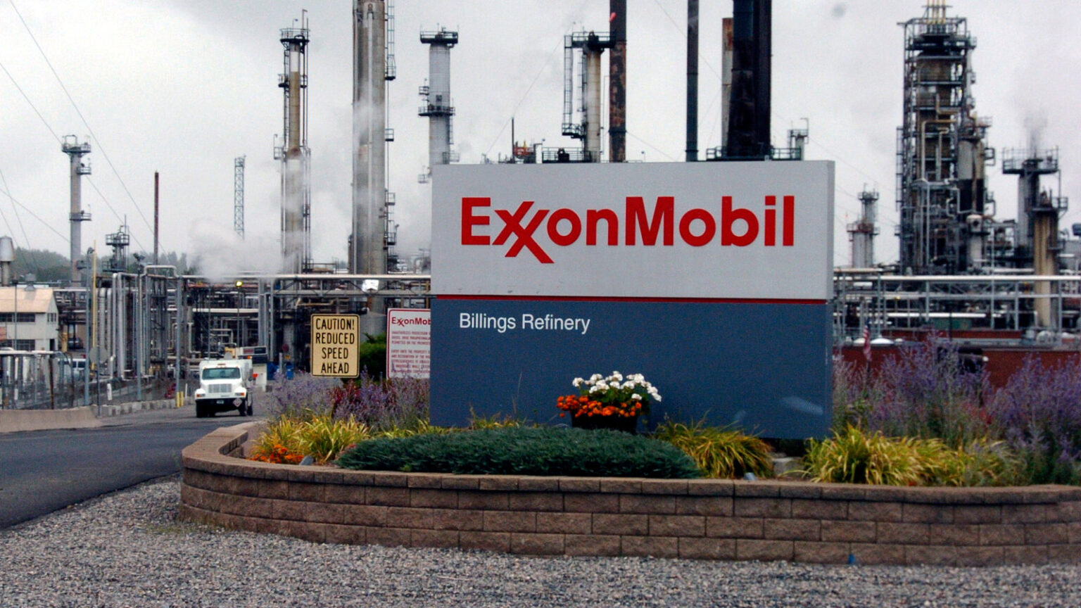 6 Biggest Companies Headquartered In Texas By Revenue 2021 Axiom Alpha